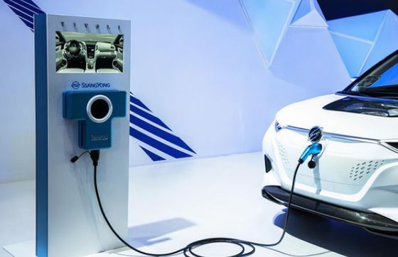 Kiểm tra hệ thống sạc xe điện để đo khoảng cách và khoảng cách khôi phục