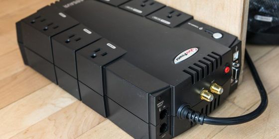 Kiểm tra UPS hệ thống điện không bị gián đoạn cho các mạch tín hiệu bên ngoài