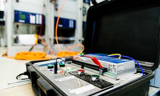 Kiểm tra thiết bị điện cho giới hạn nhiệt độ thiết bị và kháng nhiệt